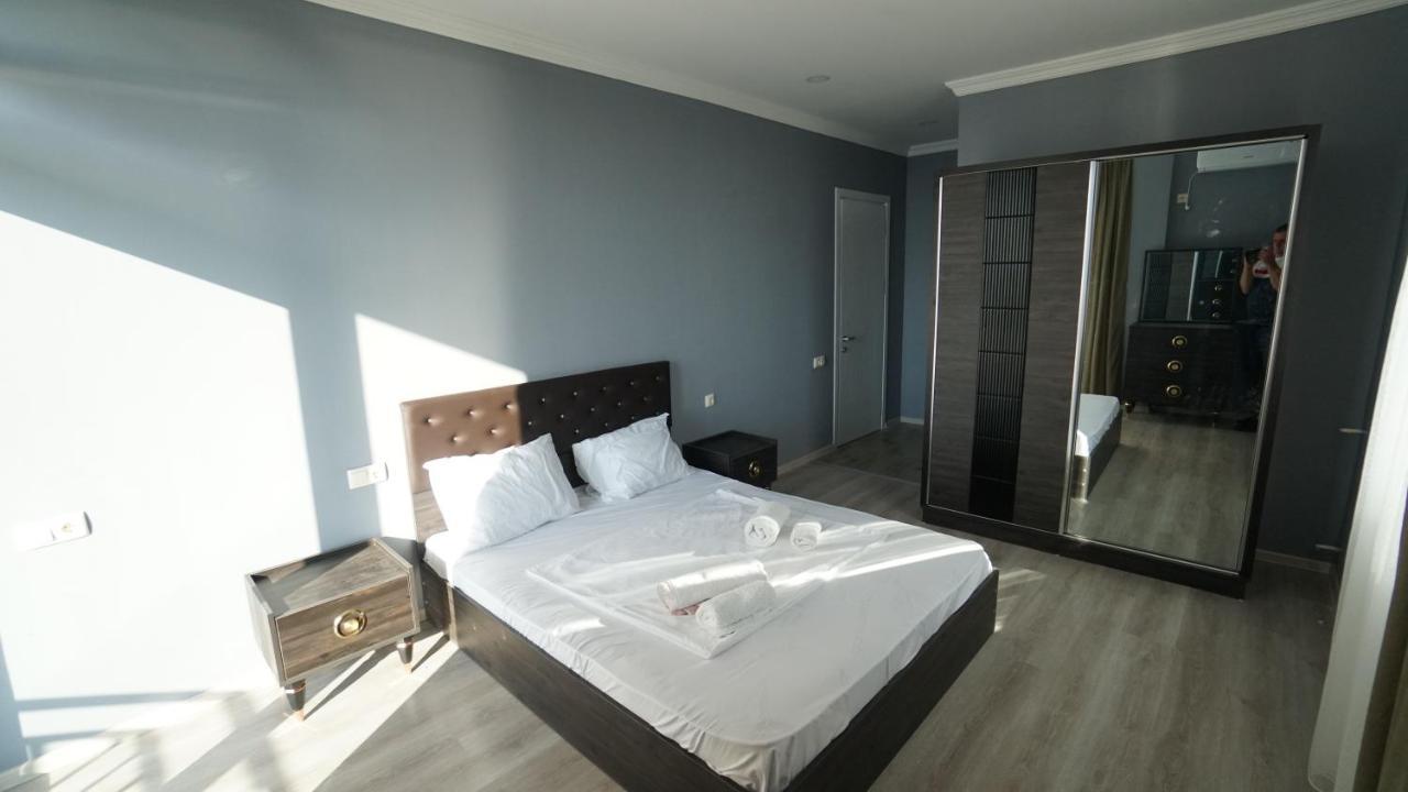Guest House Etm Makhinjauri Exterior photo